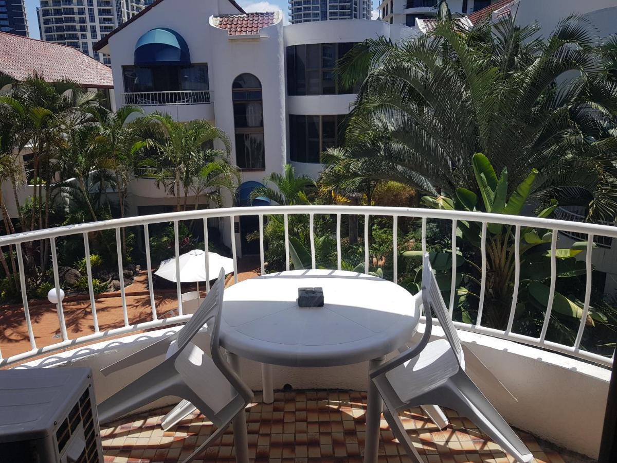 St Tropez Resort Gold Coast Exterior photo