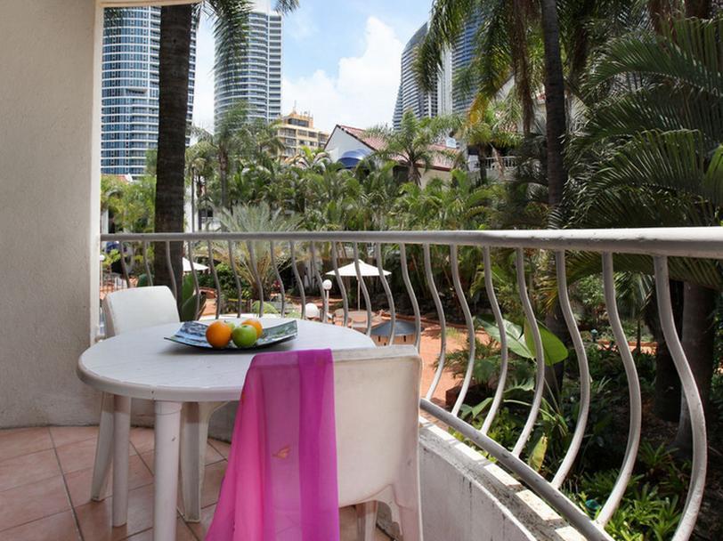St Tropez Resort Gold Coast Exterior photo