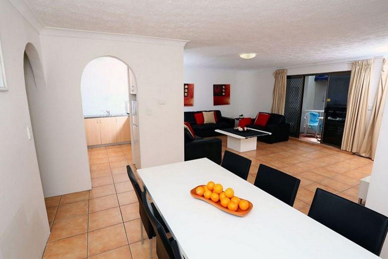 St Tropez Resort Gold Coast Exterior photo