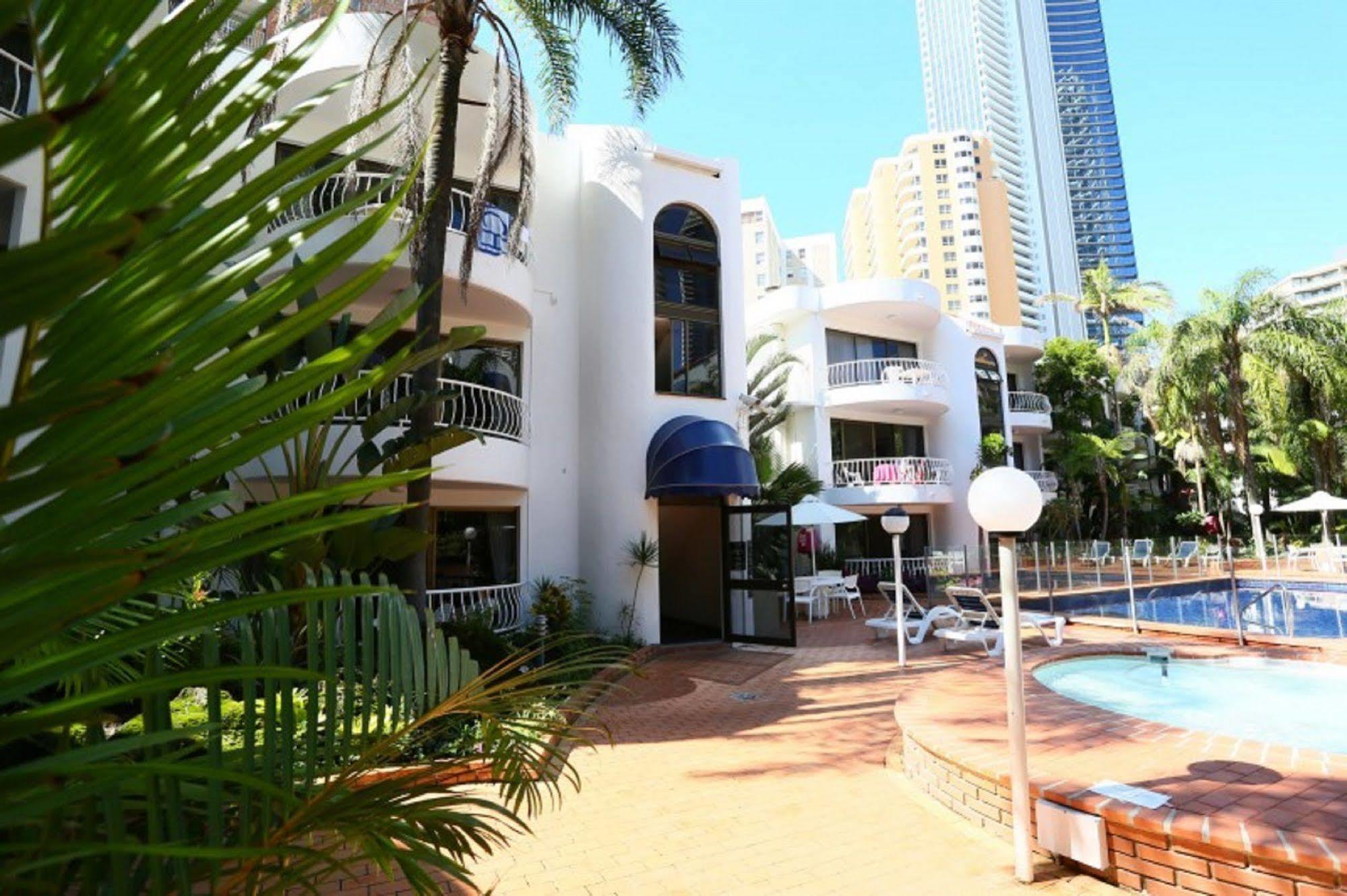 St Tropez Resort Gold Coast Exterior photo