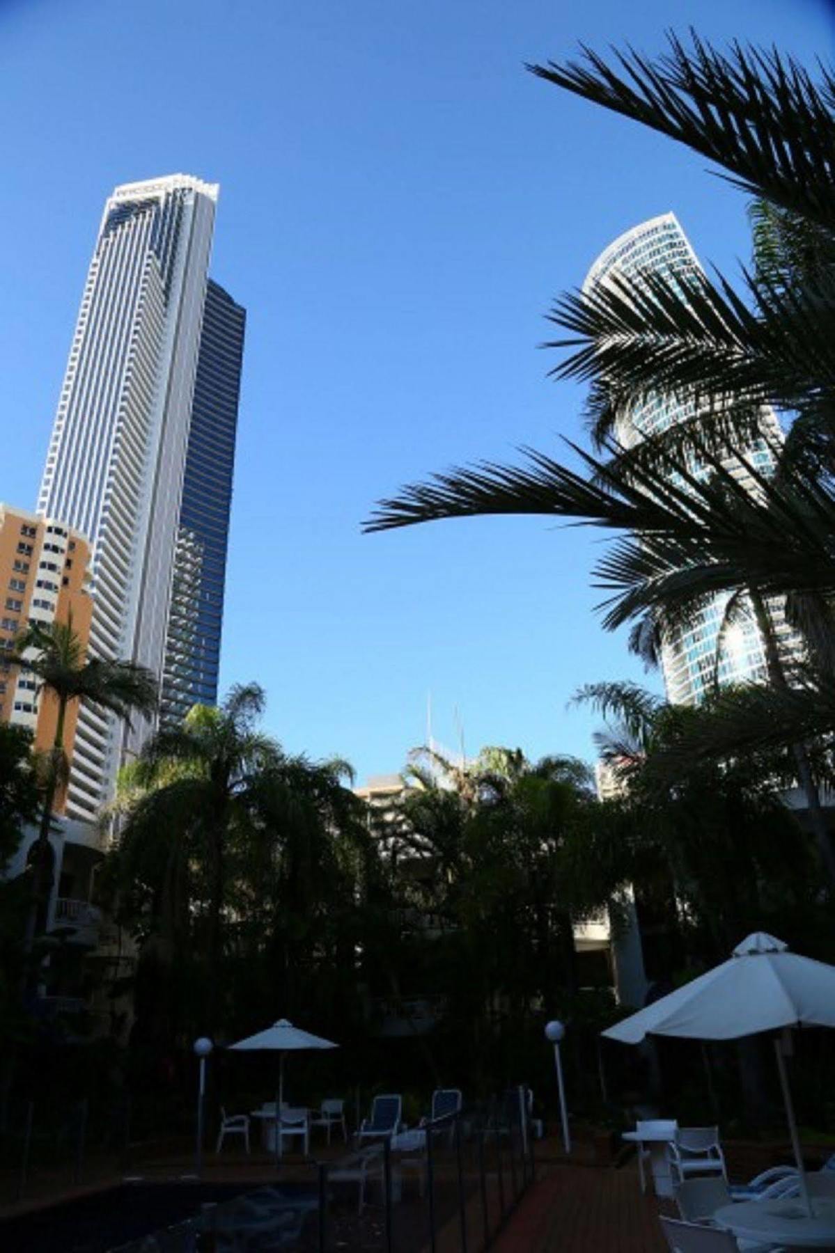 St Tropez Resort Gold Coast Exterior photo