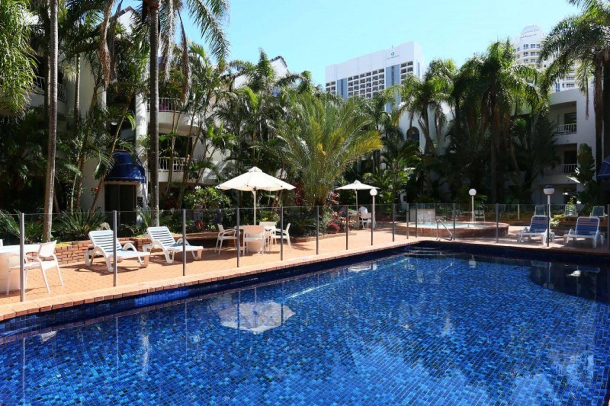 St Tropez Resort Gold Coast Exterior photo